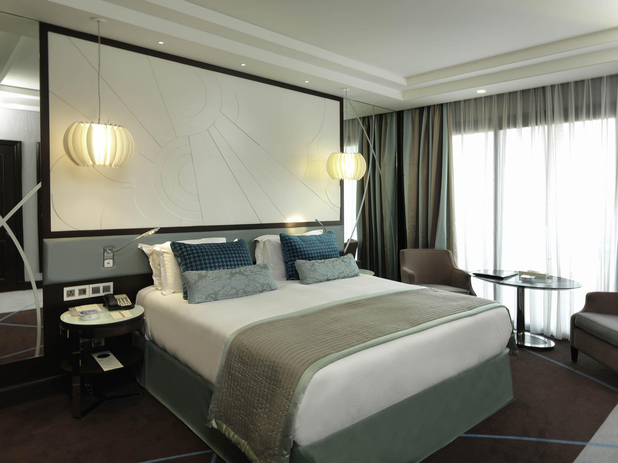 Hotel Sofitel Beirut Le Gabriel Exterior foto