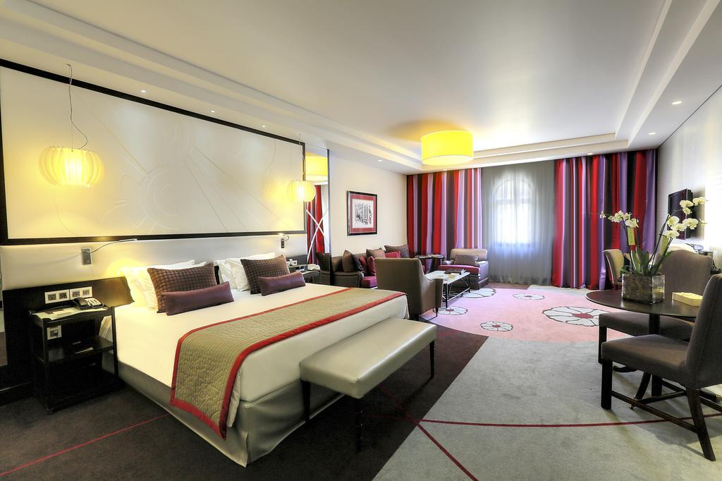 Hotel Sofitel Beirut Le Gabriel Exterior foto