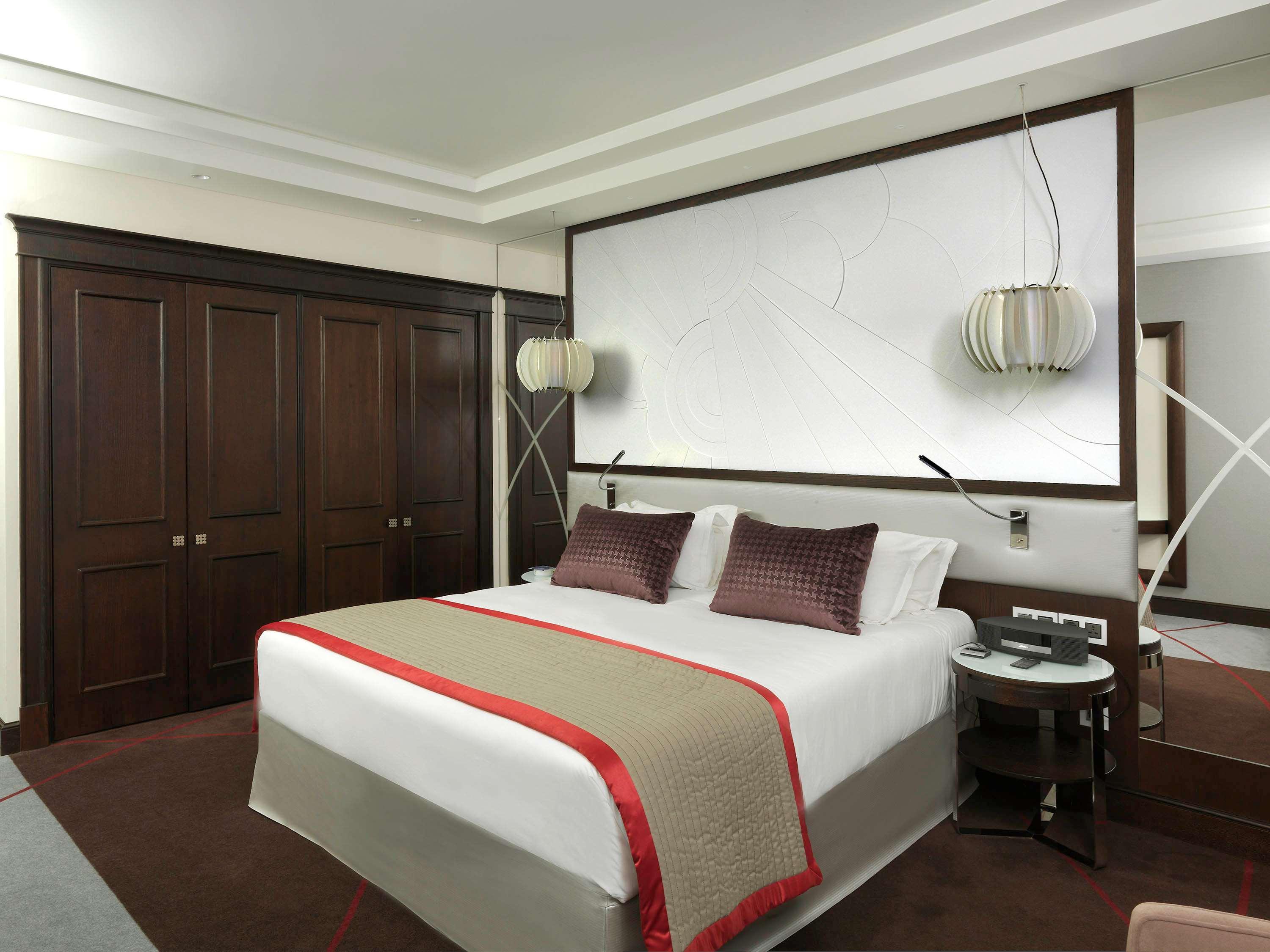 Hotel Sofitel Beirut Le Gabriel Exterior foto