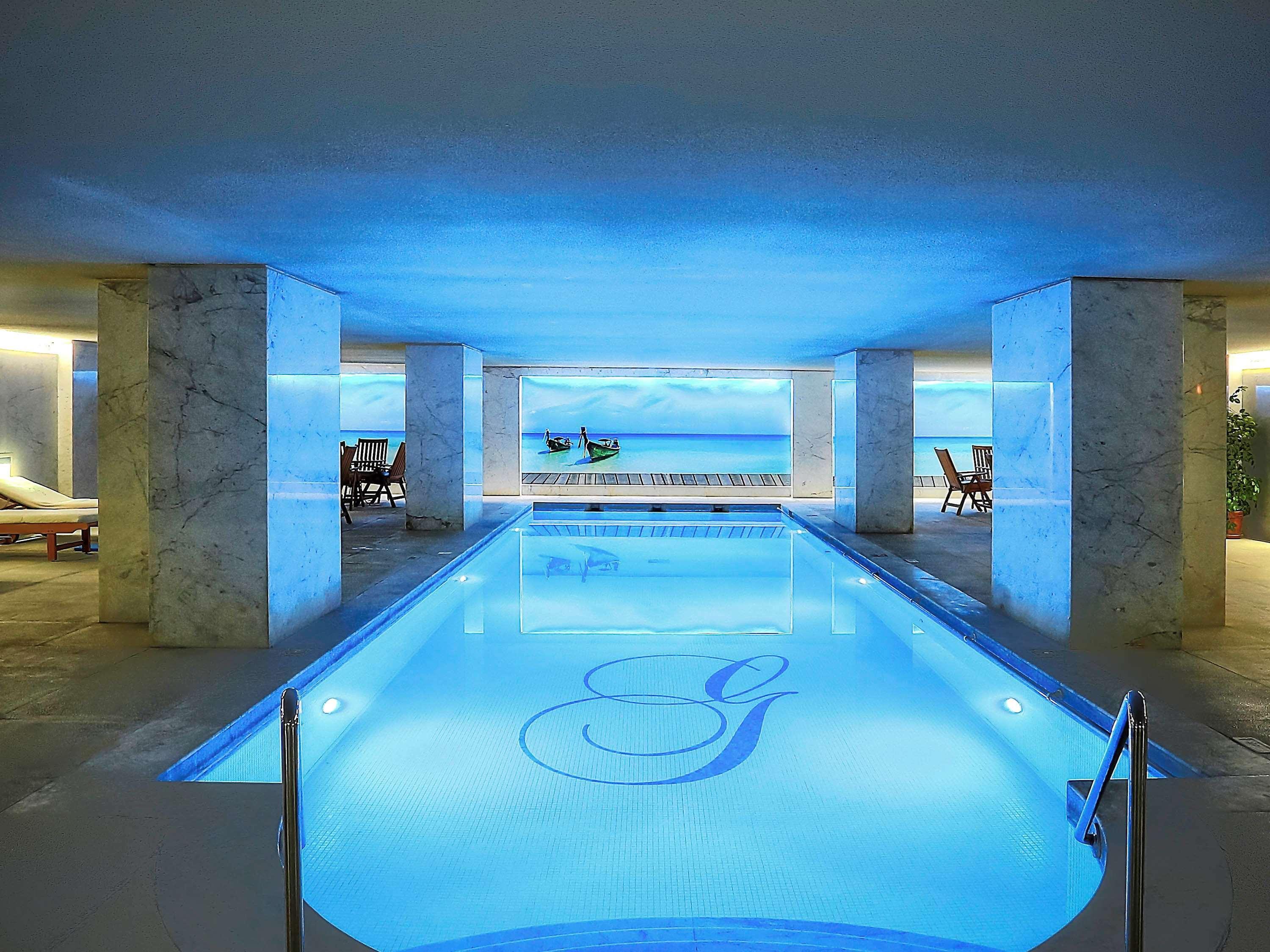 Hotel Sofitel Beirut Le Gabriel Exterior foto