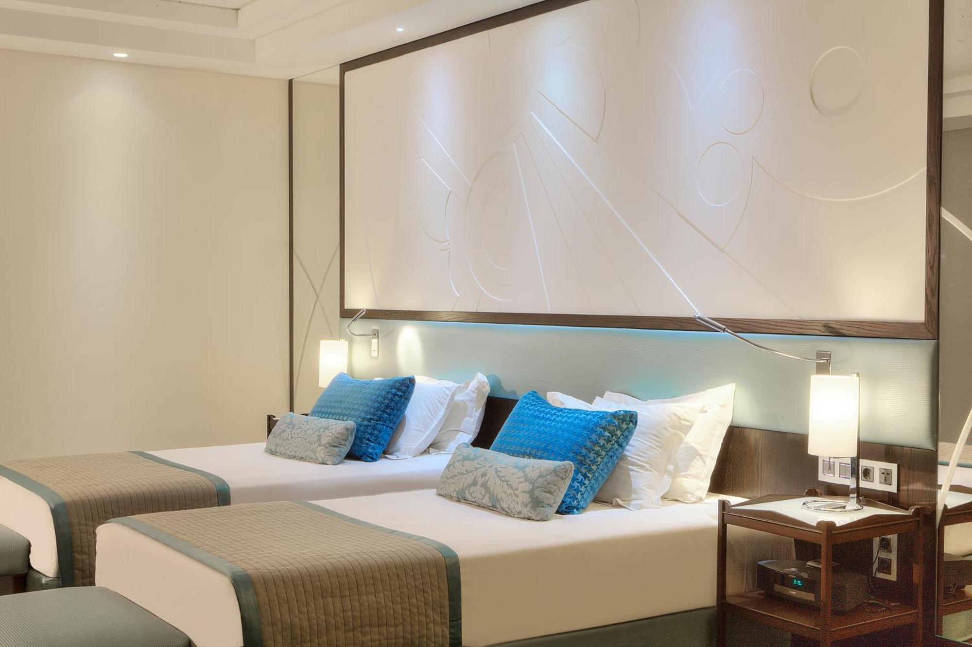 Hotel Sofitel Beirut Le Gabriel Exterior foto