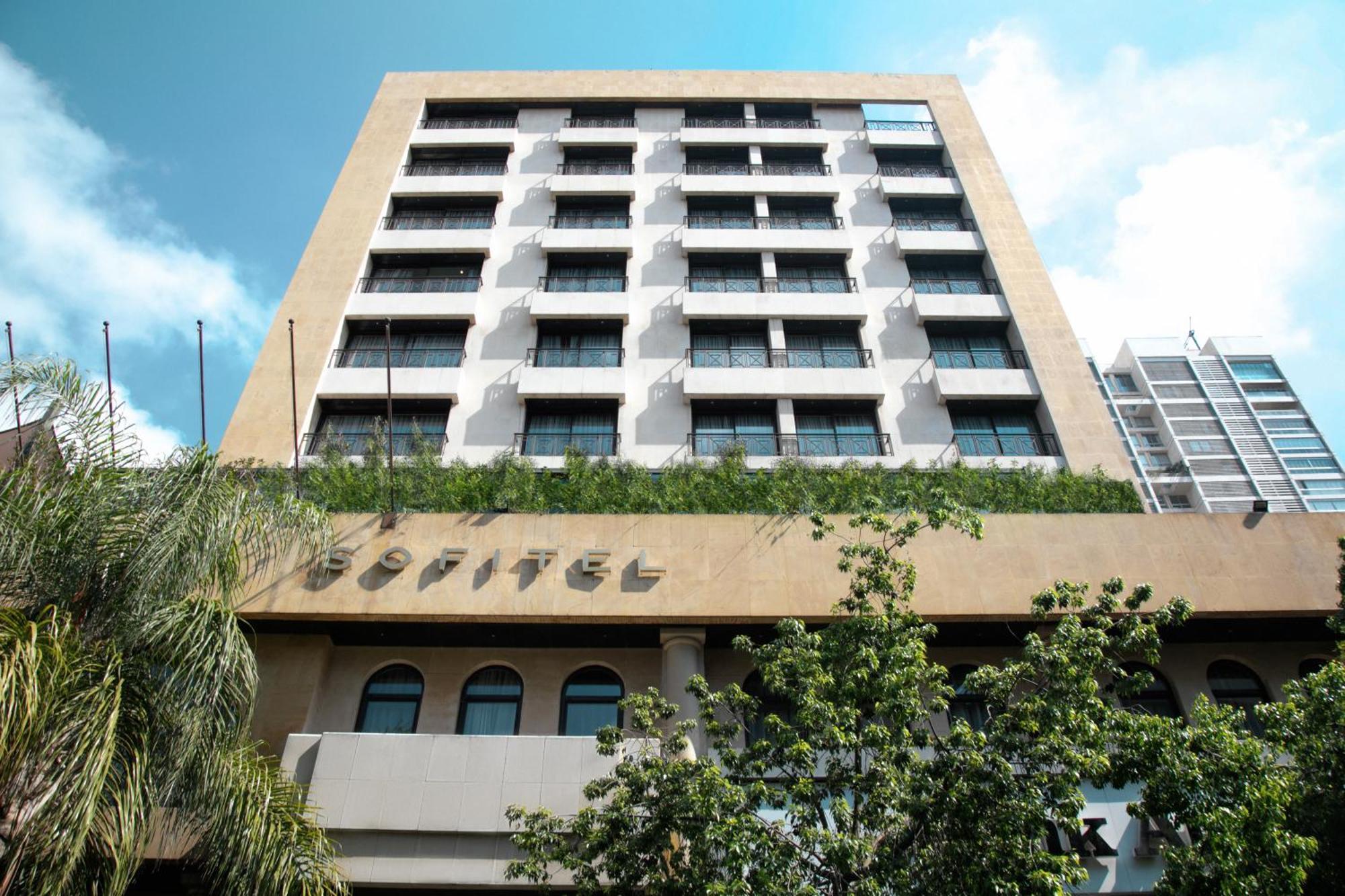 Hotel Sofitel Beirut Le Gabriel Exterior foto