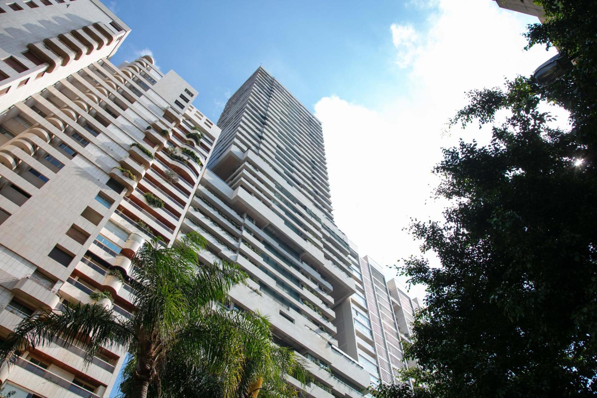 Hotel Sofitel Beirut Le Gabriel Exterior foto