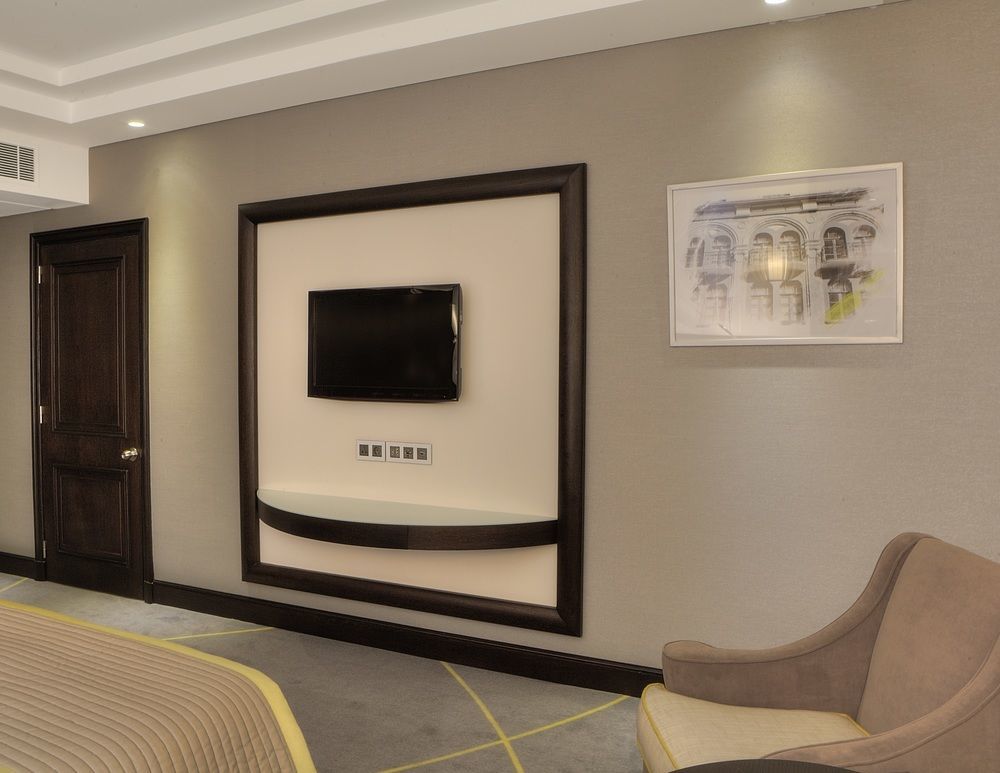 Hotel Sofitel Beirut Le Gabriel Exterior foto