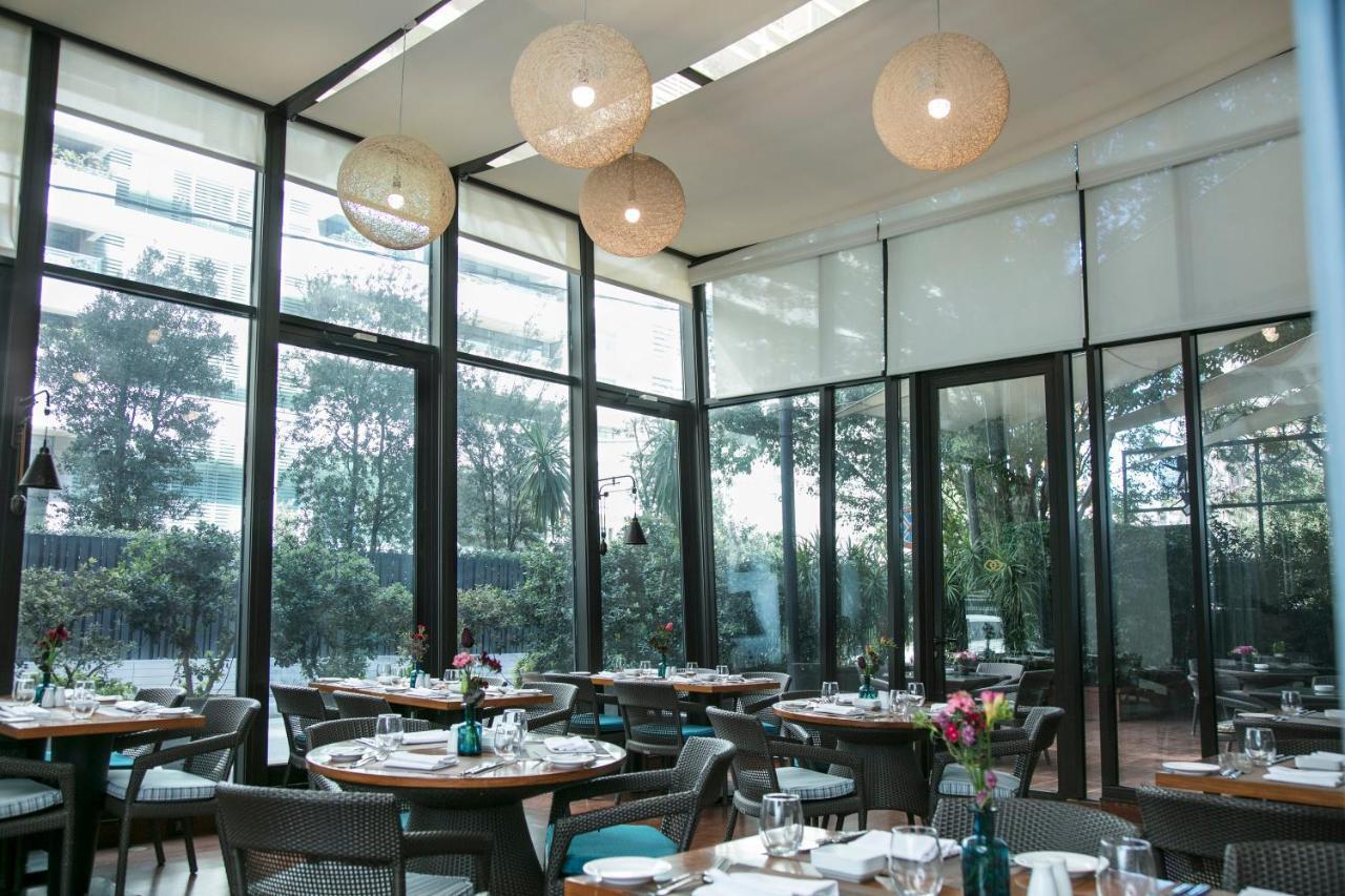 Hotel Sofitel Beirut Le Gabriel Exterior foto